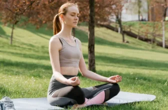 How Can Beginners Start a Yoga Routine?
